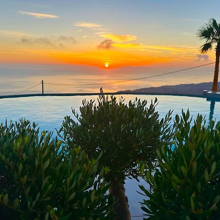 إيميروفيغلي Leon Luxury Suites المظهر الخارجي الصورة