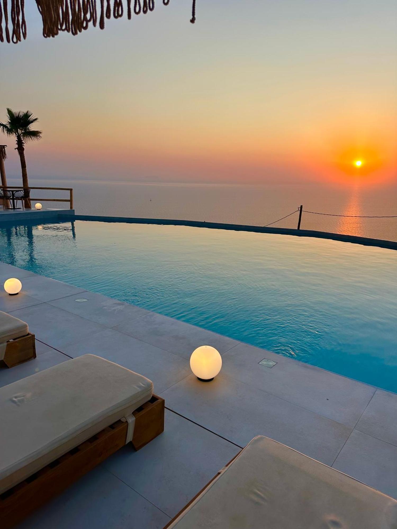 إيميروفيغلي Leon Luxury Suites المظهر الخارجي الصورة