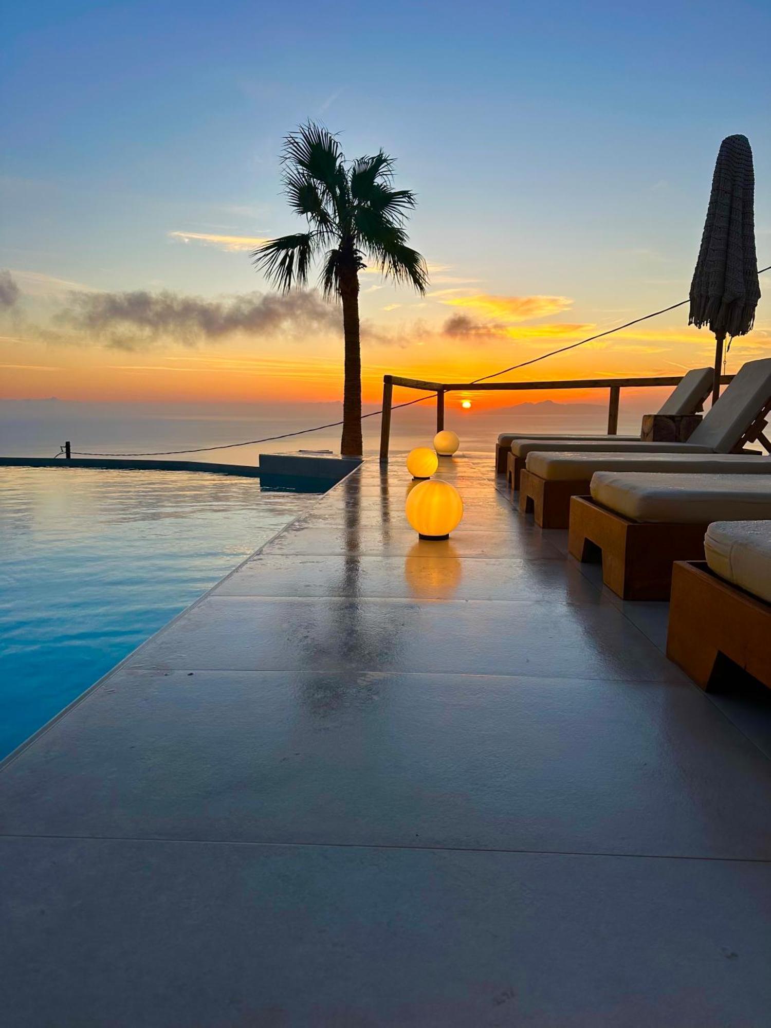 إيميروفيغلي Leon Luxury Suites المظهر الخارجي الصورة